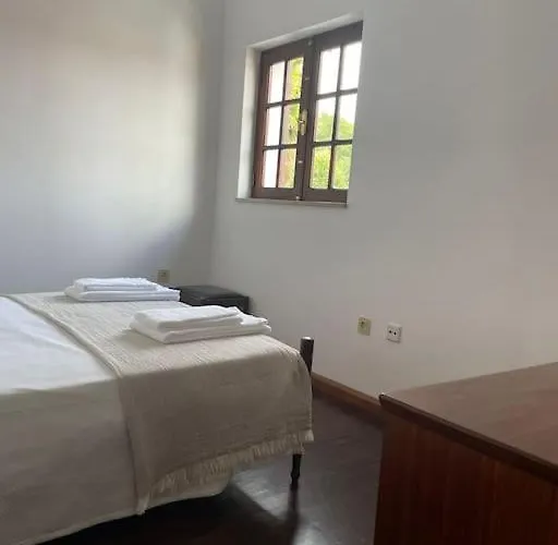 Nyaraló Casa Da Pedrada *